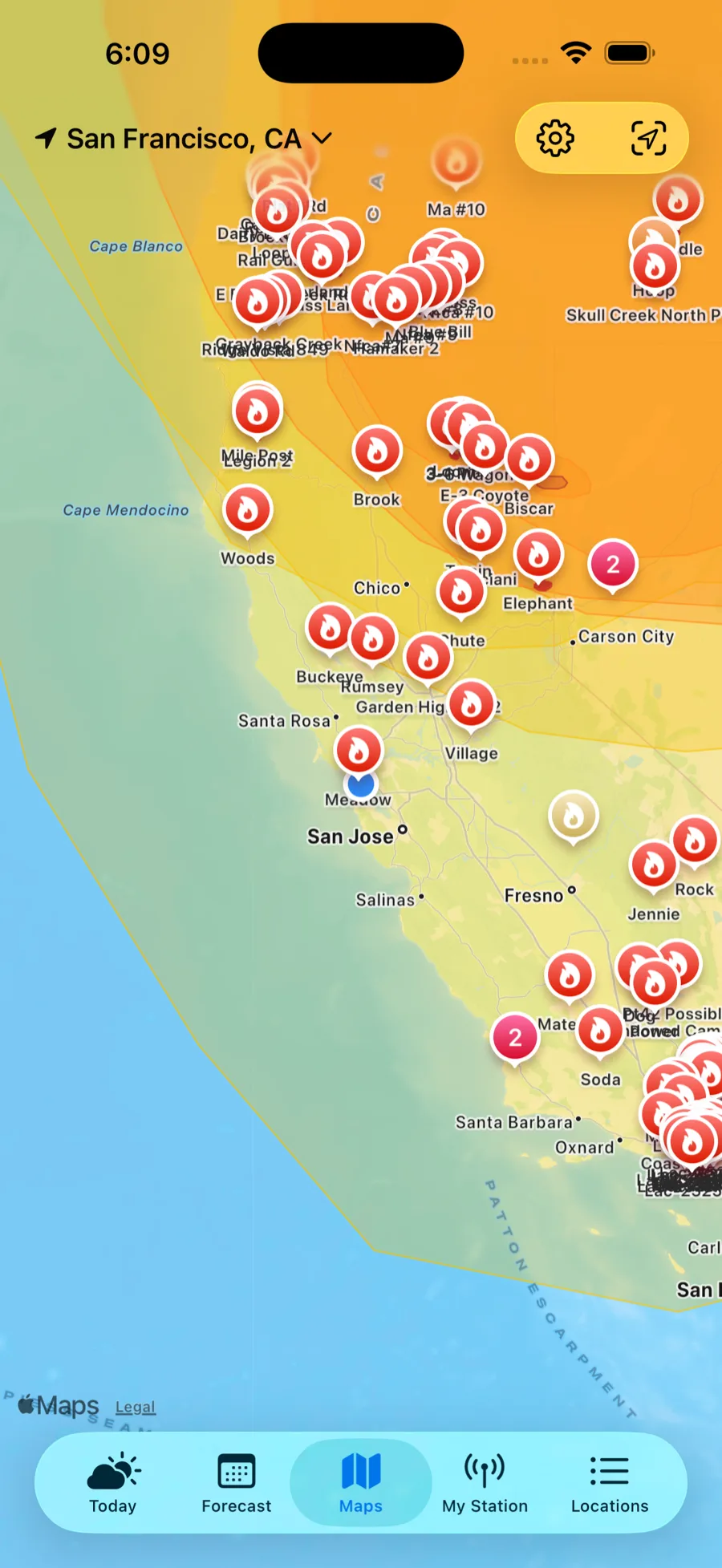 The fire map with active fires, hotspots, and smoke